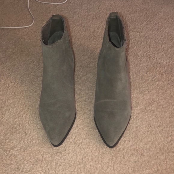 GUESS Boots - Picture 4 of 4